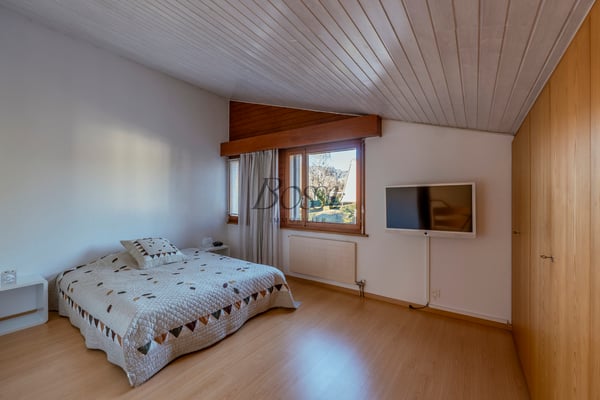 Maison d'architecte, jardin piscinable, 15 min à pied gare et centre 10