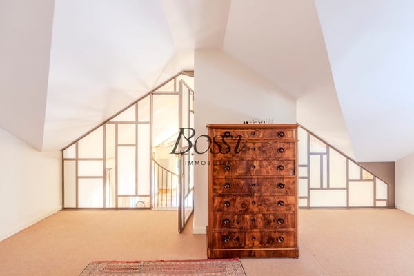 Maison de caractère, dans un écrin de verdure à l'abri des regards 11