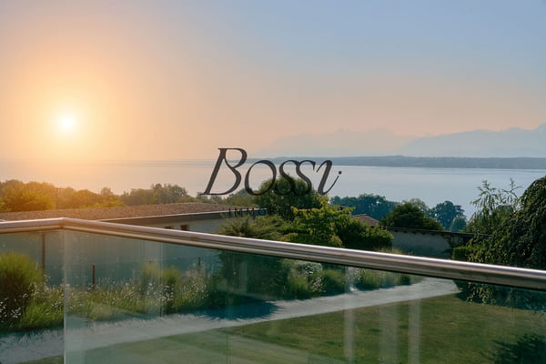 Villa d'architecte avec vue lac et piscine 1