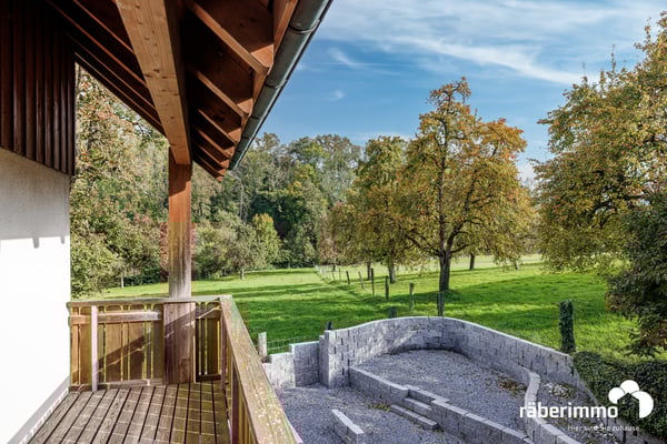 STILVOLLES ECKHAUS IM GRÜNEN 8