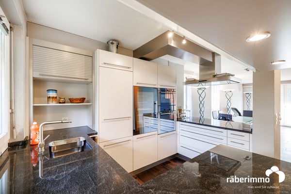 STILVOLLES ECKHAUS IM GRÜNEN 4