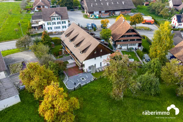 STILVOLLES ECKHAUS IM GRÜNEN 13