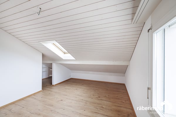 GROSSZÜGIGE MAISONETTE IM GRÜNEN WALD UND NATUR GANZ NAH 10