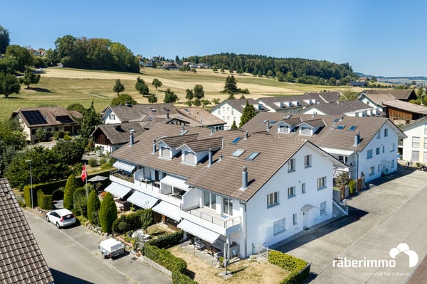 GROSSZÜGIGE MAISONETTE IM GRÜNEN WALD UND NATUR GANZ NAH 1