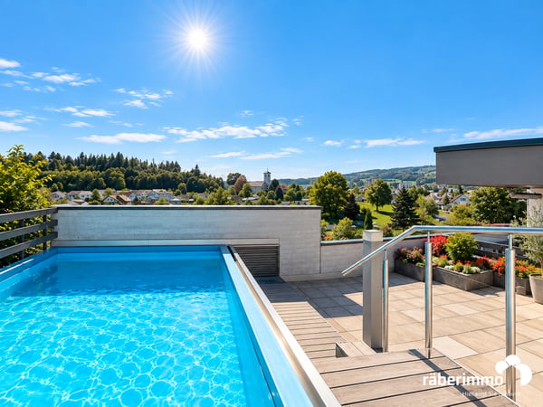 ATTIKAWOHNUNG MIT POOL & BLICK IN DIE BERGE 2