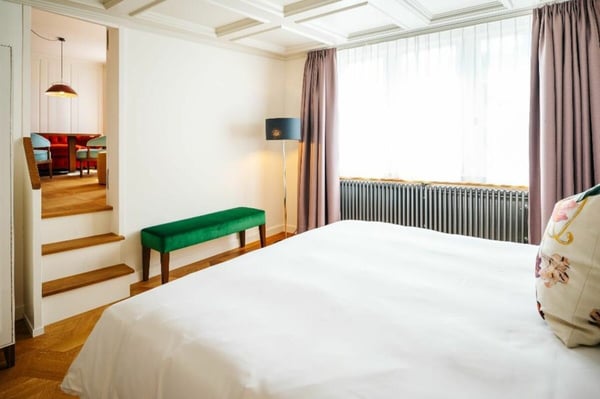 Fully serviced luxury apartments in historic building in the city centre 10