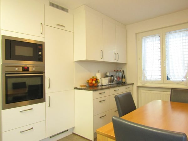 Freistehendes Einfamilienhaus mit 10m2 Geschäftsanbau 7