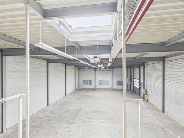 Grenznah investieren: Büro- und Industriekomplex in strategischer Top-Lage! 33