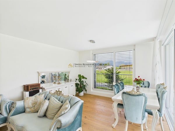 RESERVIERT! Lichtdurchflutete 1.5- Zimmer-Gartenwohnung mit 2,7m Deckenhöhe, Bergsicht und hochwertiger Ausstattung 6