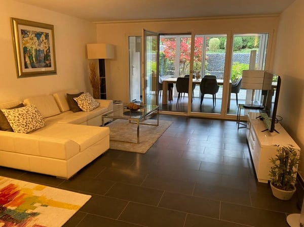 Moderne 1.5 Zimmerwohnung mit Balkon in Schindellegi 2