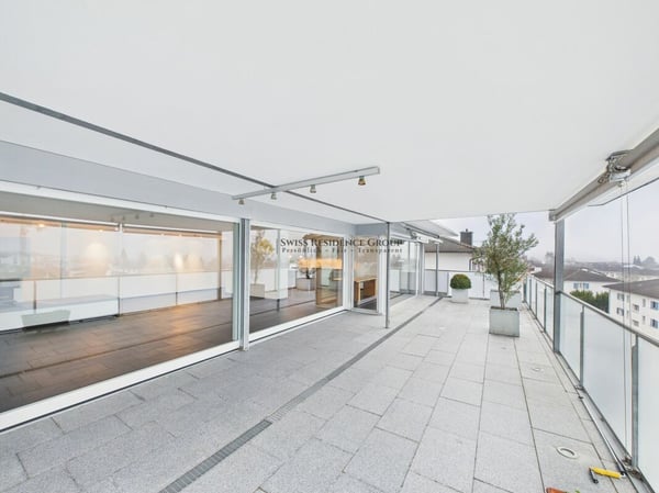 Elegante 1.5-Zimmer-Penthousewohnung mit Liftzugang, Cheminée & grosser Terrasse 4