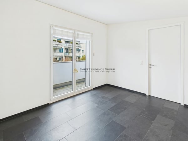 Elegante 1.5-Zimmer-Penthousewohnung mit Liftzugang, Cheminée & grosser Terrasse 10