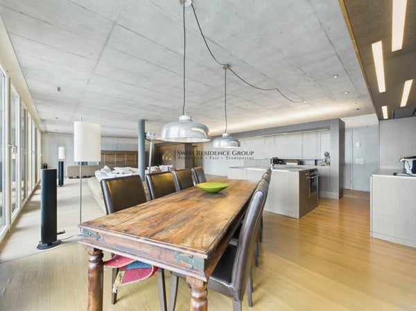 Teilmöbliertes, hochwertiges und exklusives Loft in Zürich 7