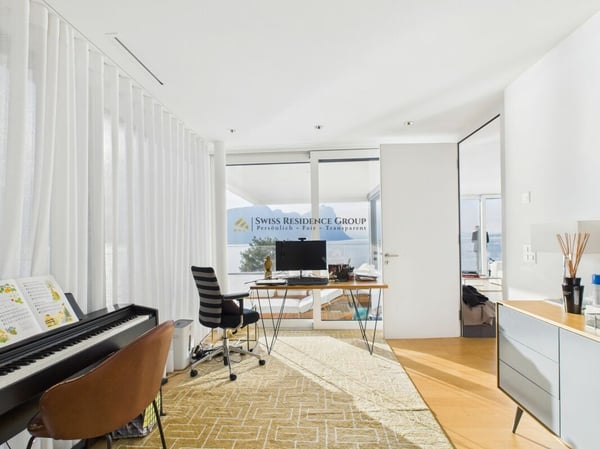 Exklusive 1.5-Zimmer-Penthousewohnung mit atemberaubenden Seeblick 18