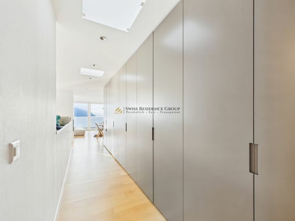 Exklusive 1.5-Zimmer-Penthousewohnung mit atemberaubenden Seeblick 15