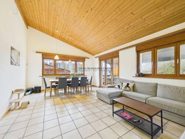 Wohnen wie im eigenen Haus- mit Cheminée, Gartenparadies & Pool 2