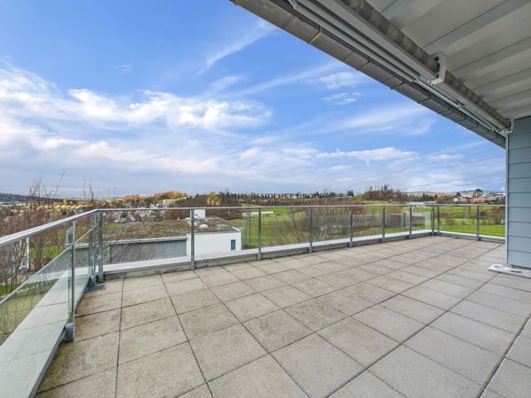 Lichtdurchfluteter, grosszügiger Wohntraum mit Aussicht 12