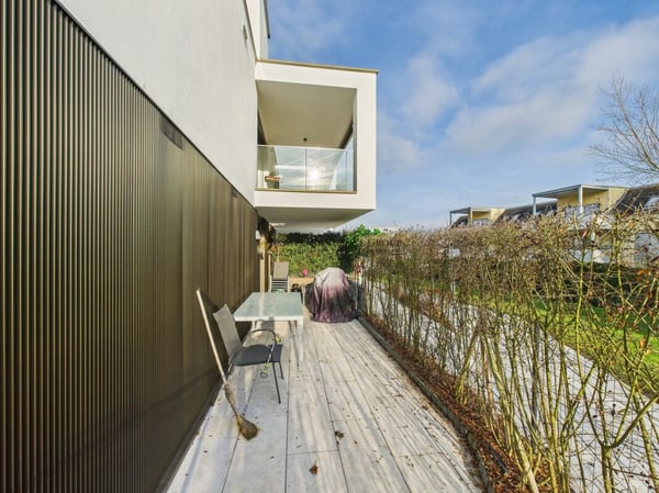 Exklusives Wohnen mit privatem Aussenbereich 15