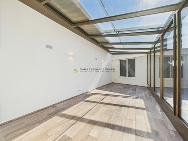 Einmalige Chance! Exklusiv und mit traumhafter Aussicht im Boathouse! 14