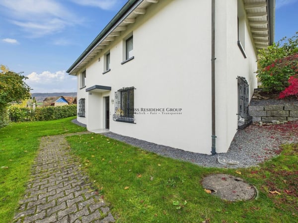 Attraktives Einfamilienhaus im Grünen mit bester Anbindung 1