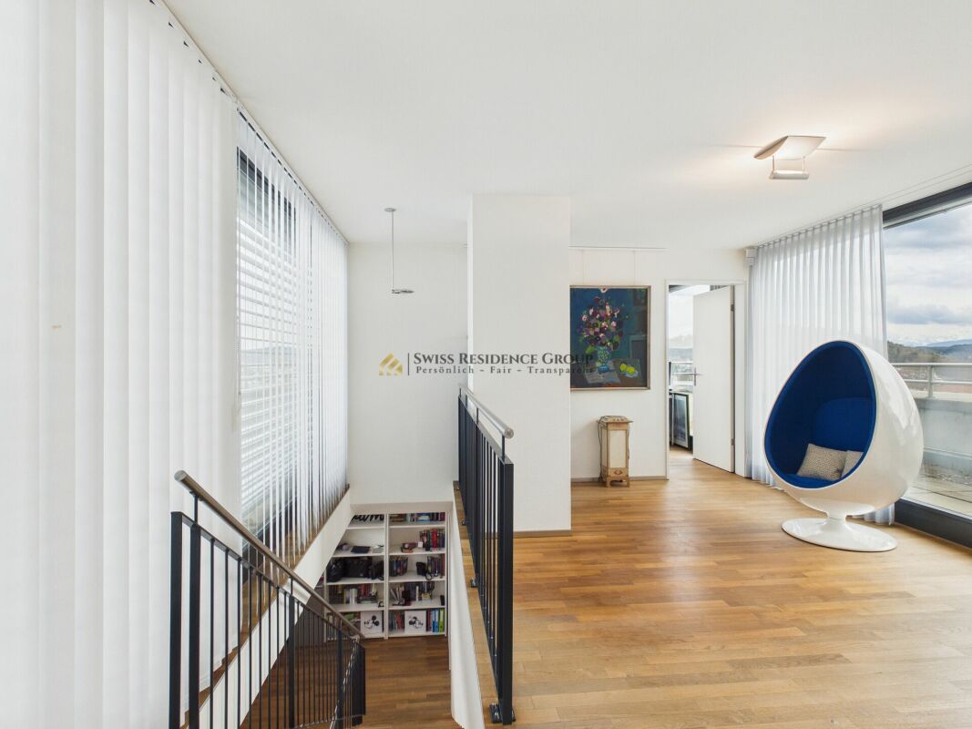 Maison unifamiliale moderne avec panorama à Adliswil