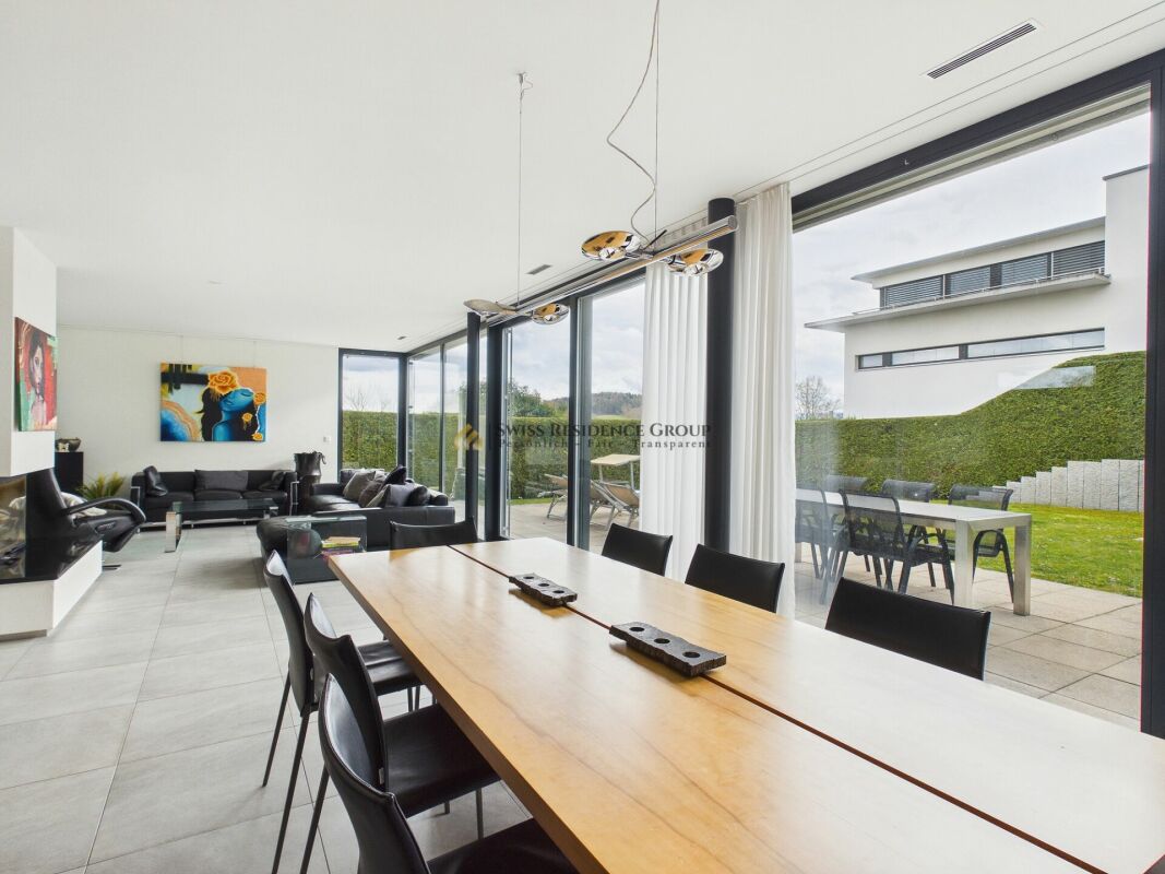 Maison unifamiliale moderne avec panorama à Adliswil