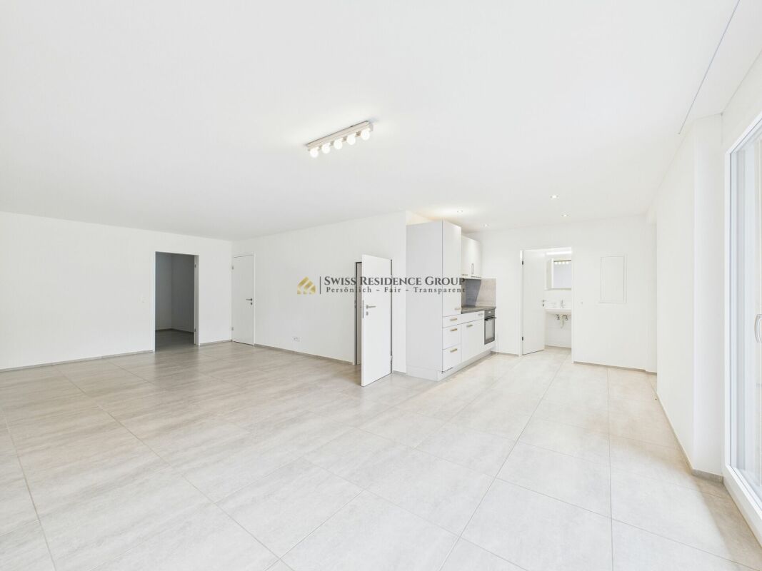 Charming 2-room apartment with separate entrance & terrace