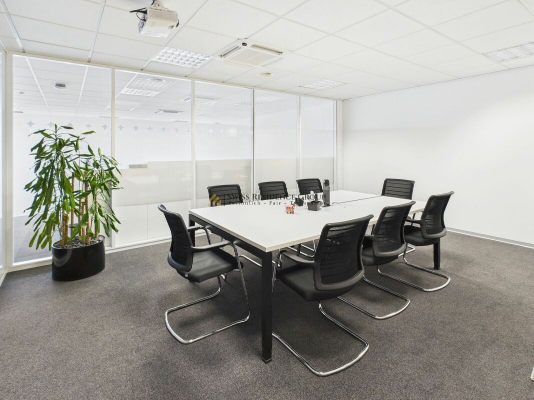 Riedmatt Center - Espaces de bureaux représentatifs avec infrastructure optimale
