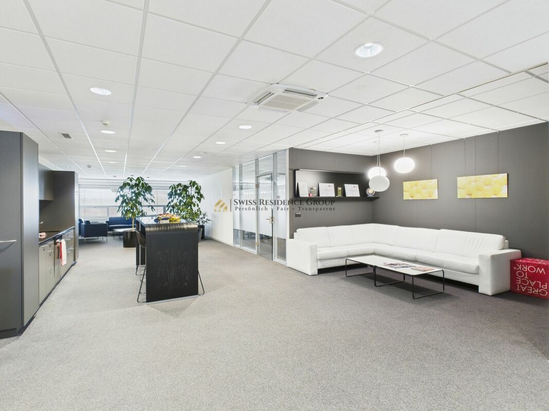 Riedmatt Center - Espaces de bureaux représentatifs avec infrastructure optimale