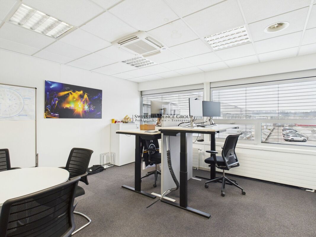 Riedmatt Center - Espaces de bureaux représentatifs avec infrastructure optimale