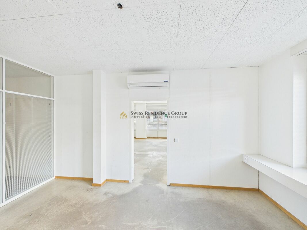 Espace commercial - bureau, atelier et entrepôt
