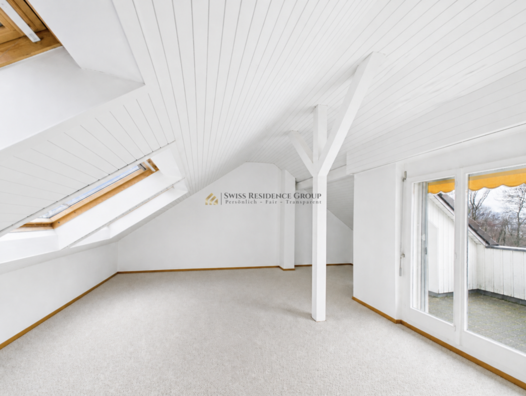 Sonniger Wohntraum an der Goldküste - grosszügiges 5.5-Zimmer-Reihenhaus am Waldrand