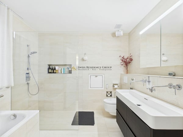 Neuwertige Immobilie mit hochwertigem und elegantem Ausbaustandard 8