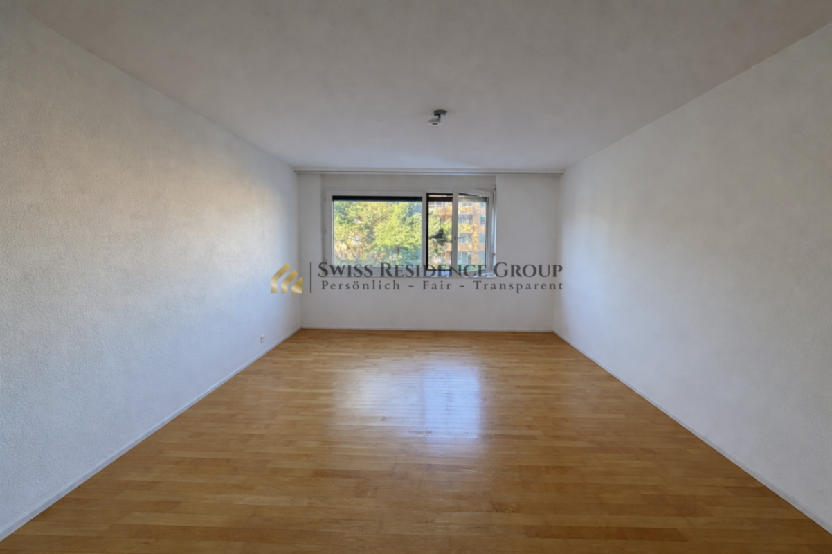 Beautiful, quiet residential area with a view of the green