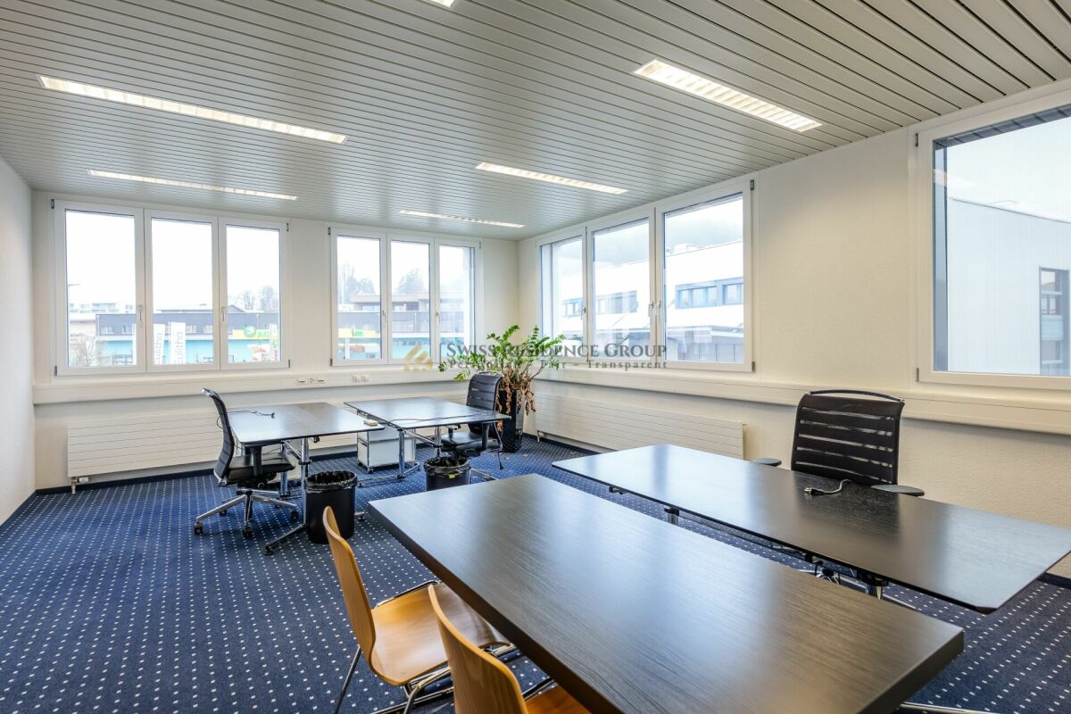 Moderne Büro- und Schulungsflächen an Toplage in Würenlos - flexibel, repräsentativ und einzeln oder zusammen nutzbar