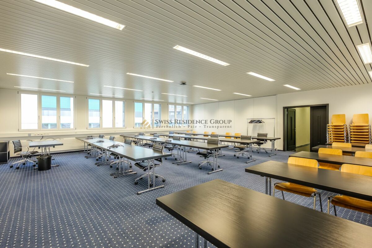 Moderne Büro- und Schulungsflächen an Toplage in Würenlos - flexibel, repräsentativ und einzeln oder zusammen nutzbar
