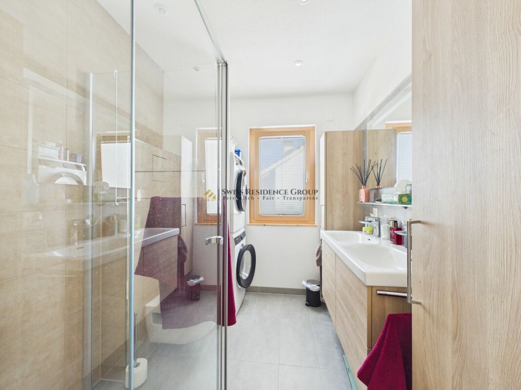 3.5-Zimmer Maisonette Attika-Wohnung mit sonnige 46m2 Dachterrasse
