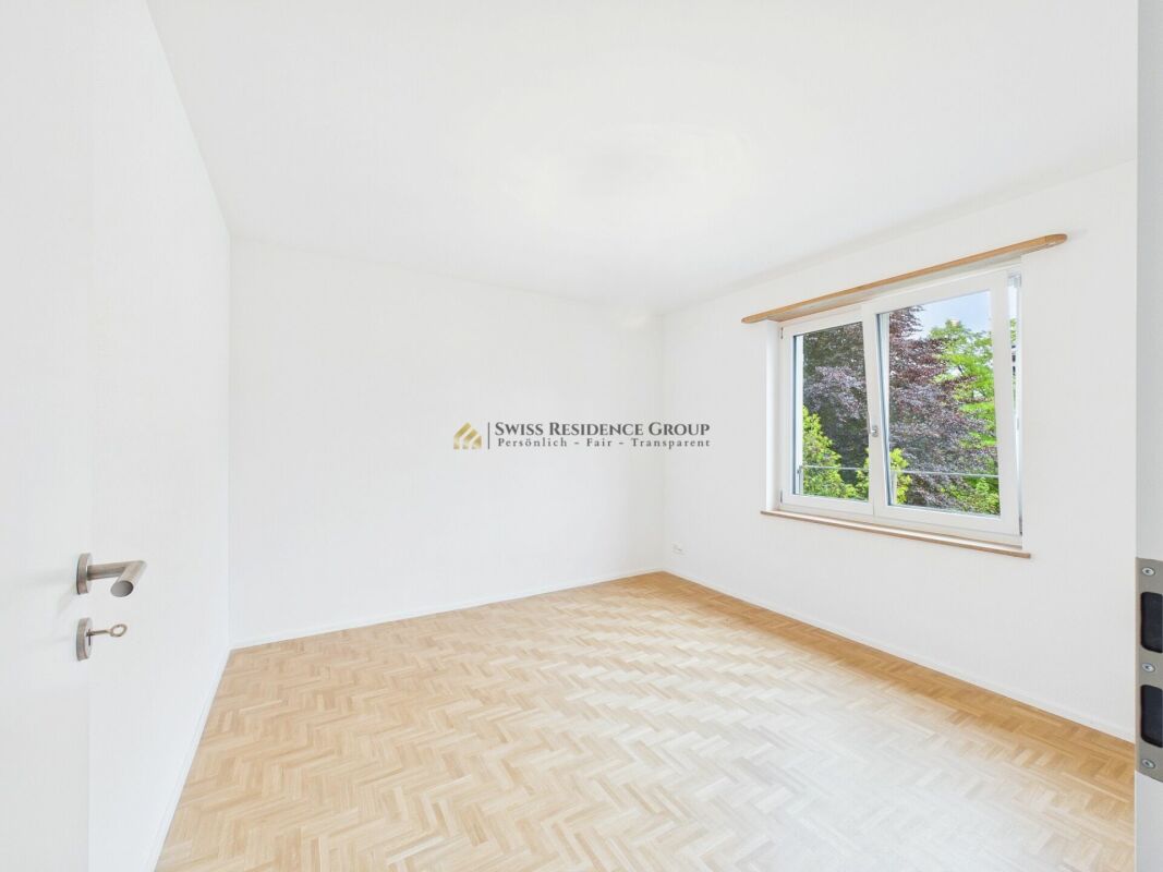 Erstbezug: Hochwertige 3.5-Zimmerwohnung mit attraktiver Dachterrasse - Toplage angrenzend an Oerlikon & Irchel