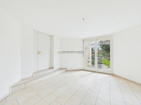 Einfamilienhaus mit grossem Grundstück & angrenzender Landwirtschaftsparzelle 14