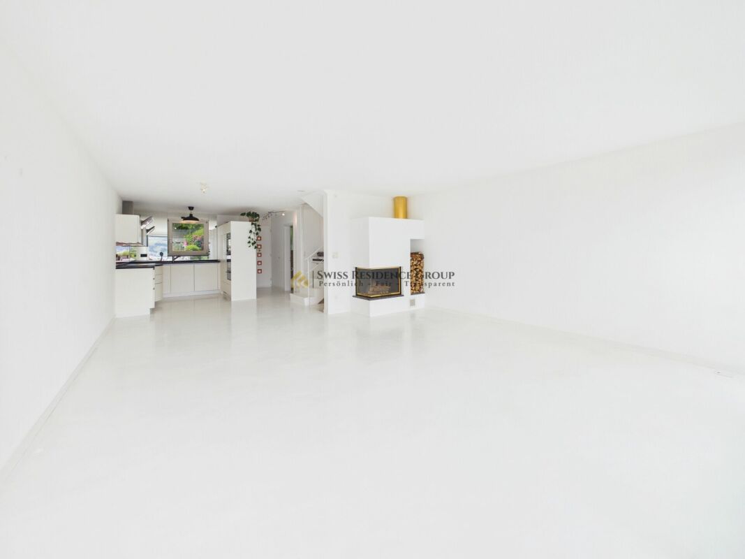 Exklusives 4.5-Zimmer-Reiheneinfamilienhaus mit unvergleichlicher See-, Schloss- und Bergsicht