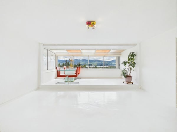 Exklusives 4.5-Zimmer-Reiheneinfamilienhaus mit unvergleichlicher See-, Schloss- und Bergsicht 5
