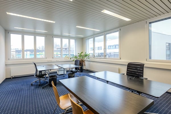Repräsentative Büro- und Schulungsfläche direkt am Bahnhof Würenlos 9
