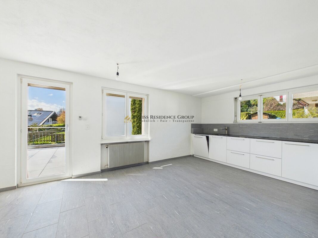 Exklusive 5.5-Zimmer-Terrassenwohnung mit See- und Bergsicht in Küssnacht