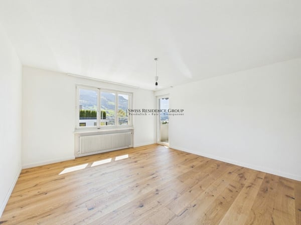 Exklusive 5.5-Zimmer-Terrassenwohnung mit See- und Bergsicht in Küssnacht 7