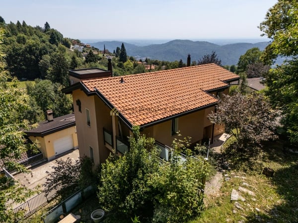 Abitare nel verde e tranquillità a Sagno 2