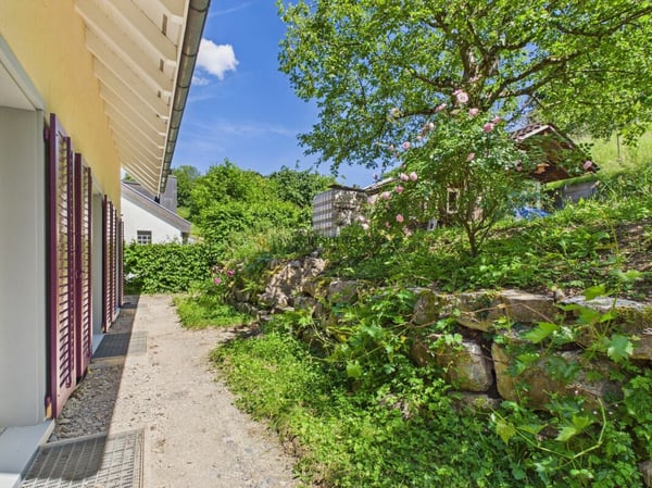 Grosszügiges 6.5-Zimmer-Einfamilienhaus mit Traumgarten in Wettingen 18