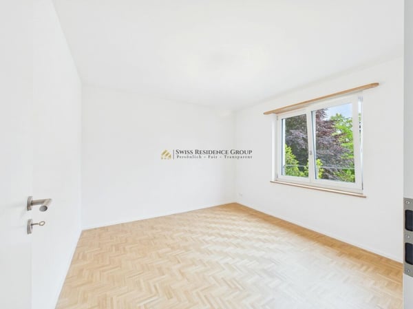 Erstbezug: Hochwertige 3.5-Zi-Whg mit attraktiver Dachterrasse - Toplage bei Oerlikon & Irchel 9
