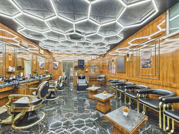 Starten Sie durch - Voll ausgestatteter Coiffeur-Salon in Winterthur 4