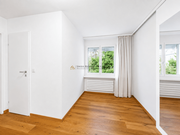 Sonniger Wohntraum an der Goldküste - grosszügiges 5.5-Zimmer-Reihenhaus am Waldrand 13
