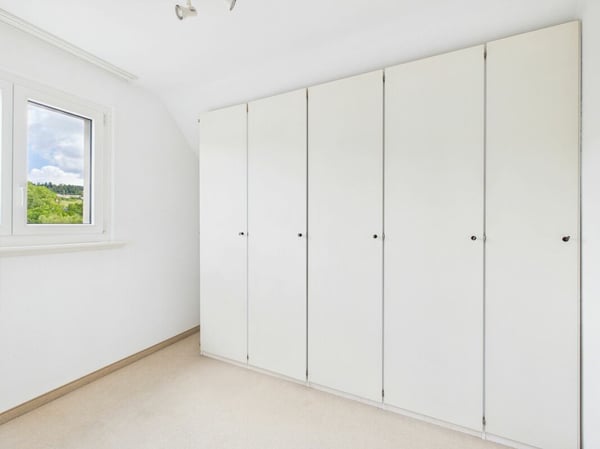 Einfamilienhaus mit Charme, Gartenterrassen und herrlichem Seeblick 13
